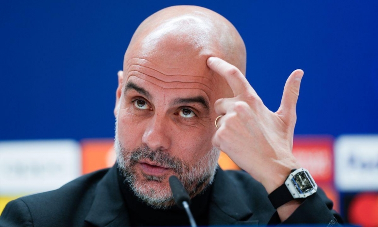 Pep Guardiola cảnh báo Man City dù vừa thắng Liverpool 3-0