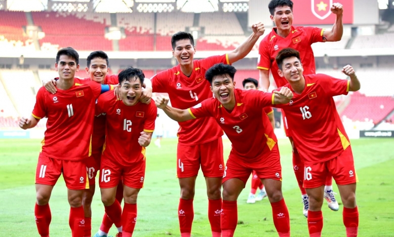 Bóng đá Việt Nam được truyền thông Anh tôn vinh