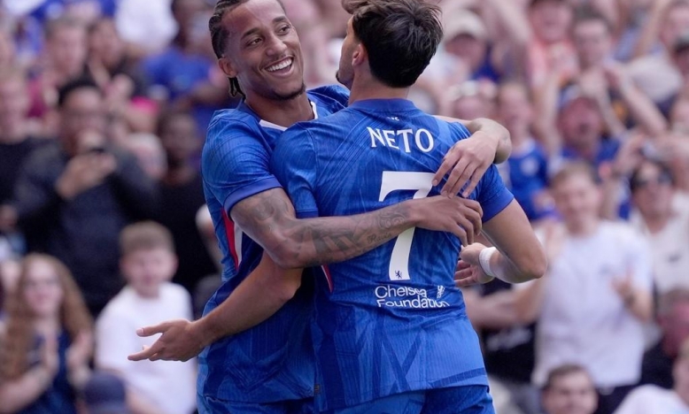 Chelsea tạo 'bữa tiệc' bàn thắng trước AC Milan