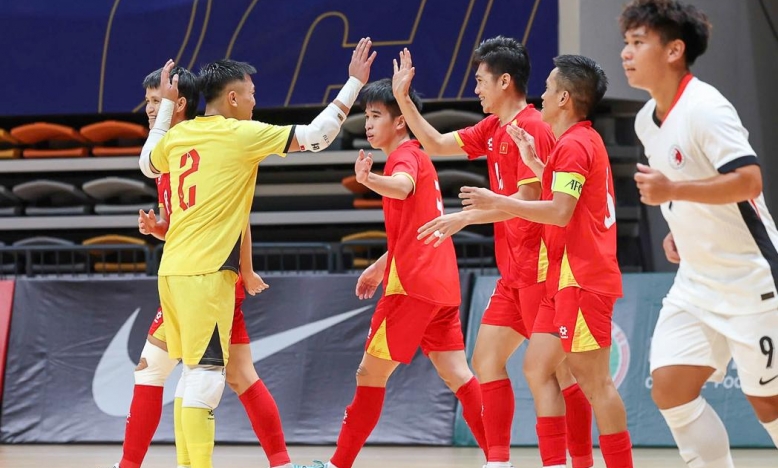 Futsal Việt Nam thắng cực đậm trước Trung Quốc
