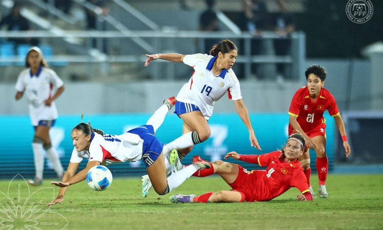 Philippines liên tục đi vào lịch sử trước ngày đấu Việt Nam