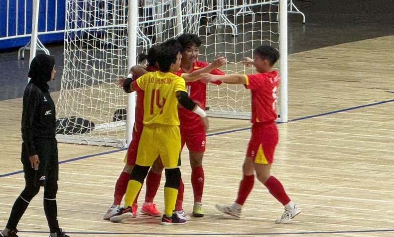 Futsal nữ Việt Nam lần đầu giành HCV SEA Games