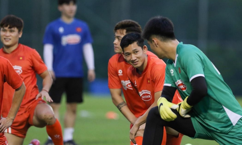 Hai Long: 'ĐT Việt Nam quyết tâm giành 3 điểm trước Malaysia'