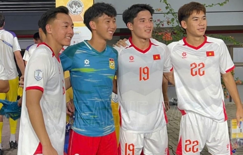 Lý do bất ngờ khiến sao gốc Việt vắng mặt ở U23 Lào
