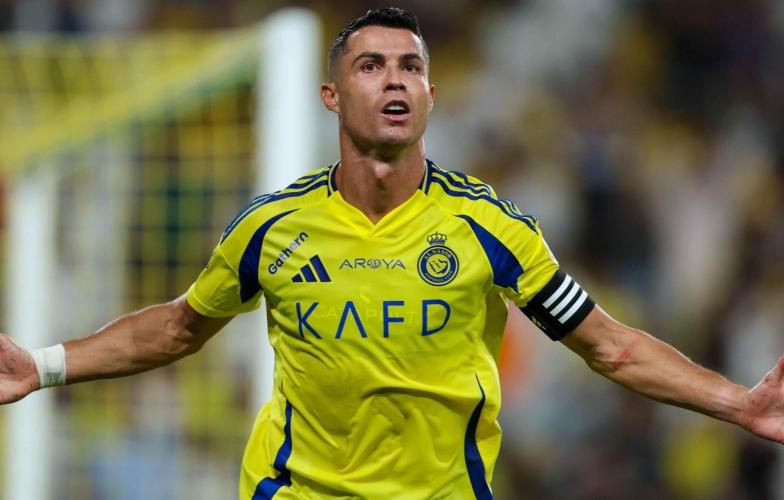 Ronaldo lại gây sốt, sở hữu quyền năng lớn tại Al Nassr