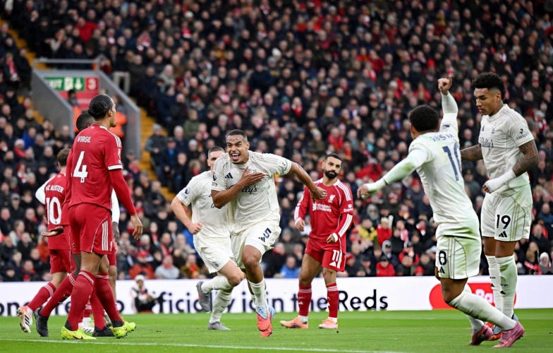 Trực tiếp Liverpool 0-1 Nottingham Forest: Địa chấn đã đến