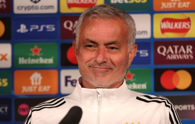 Jose Mourinho 1 tay khiến cho tuyển Anh mất đi ứng viên Quả bóng Vàng
