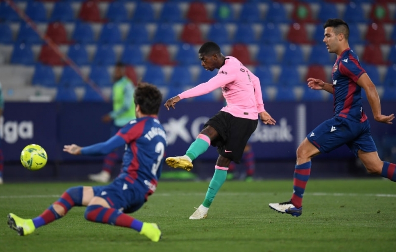 Bảng xếp hạng La Liga vòng 36: Barca tự bắn vào chân