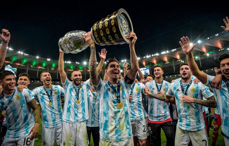 Giúp Argentina vô địch, Messi đã vượt mặt huyền thoại Maradona