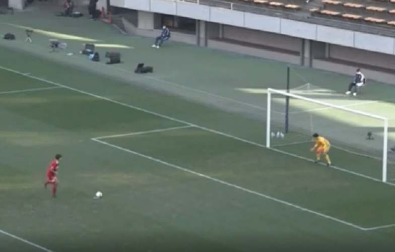 Quả penalty khó chịu nhất thế giới, Pogba và Jorginho cũng 'gọi bằng cụ'