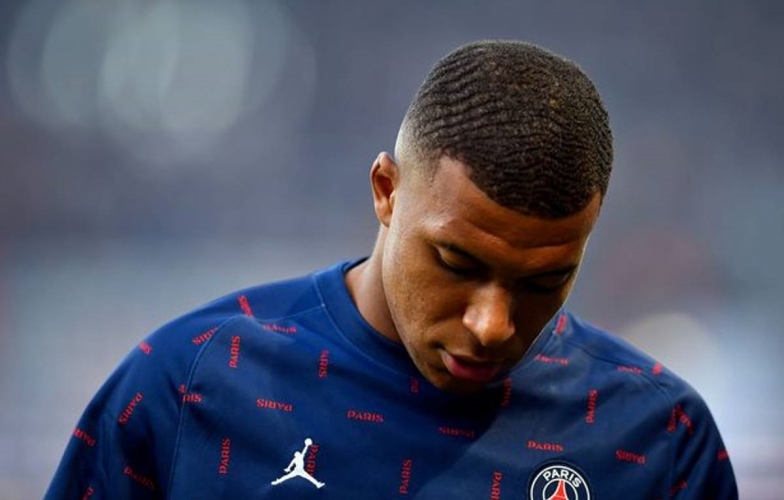 Thất bại vụ Mbappe, Real Madrid chiêu mộ tiền đạo xuất sắc hơn Messi và Ronaldo?
