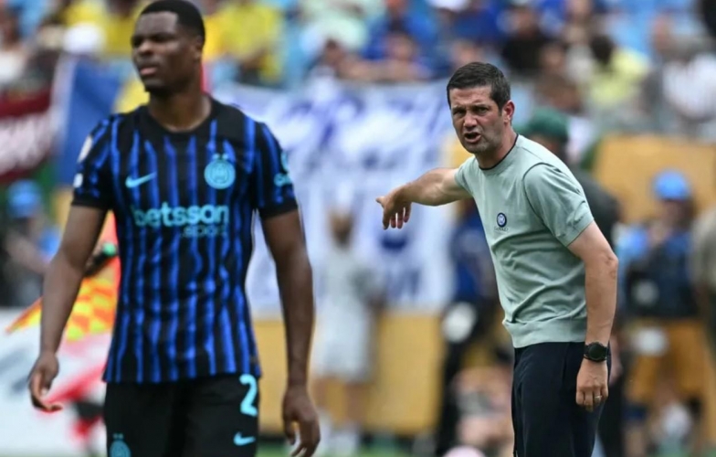 HLV Inter Milan: 'Chúng tôi thua vì đã quá kiêu ngạo'