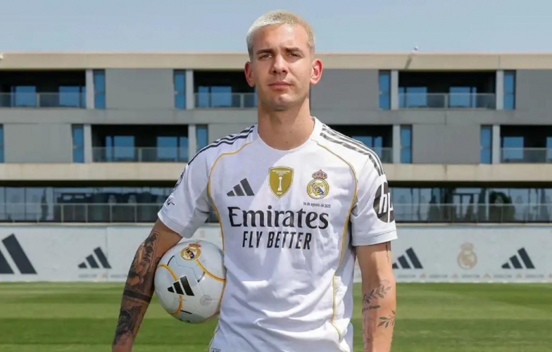 Tân binh Real Madrid lập kỷ lục đặc biệt