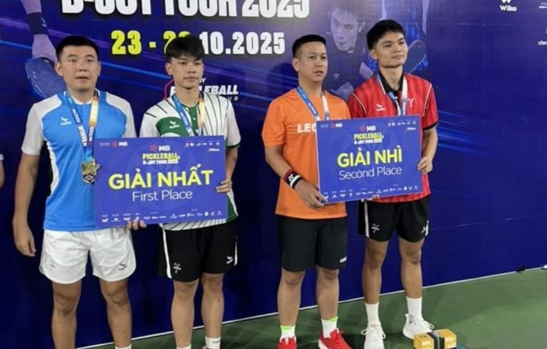 Drama mới của Pickleball Việt Nam: Triệu ‘cầu lông’ đến muộn, Lý Hoàng Nam lên ngôi vô địch giữa tranh cãi
