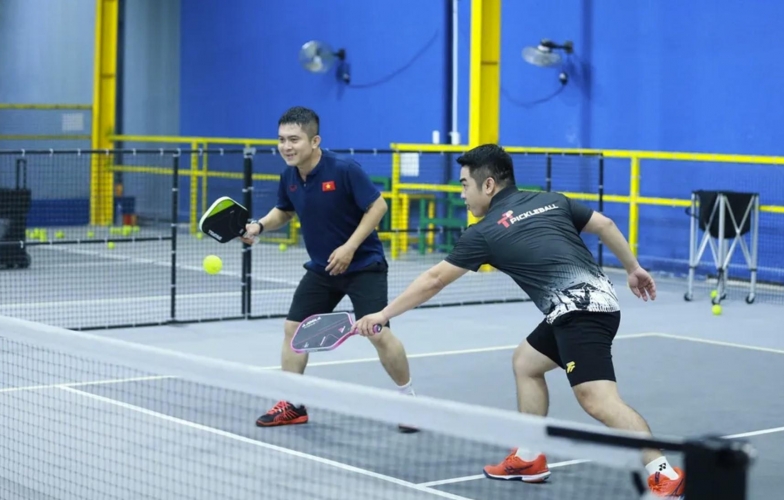 'Ông lớn' dệt may một thời thoát cảnh phá sản nhờ sân Pickleball