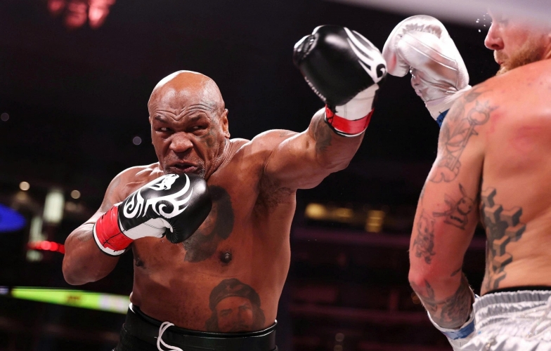Mike Tyson tuyên bố sẽ thượng đài với Floyd Mayweather