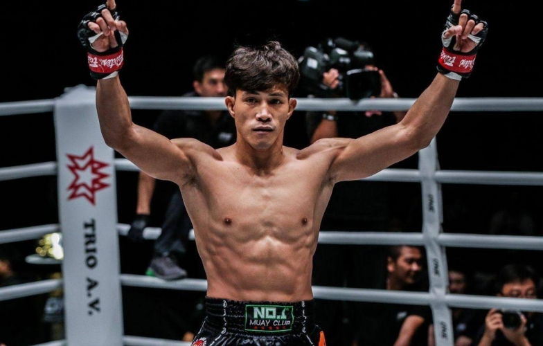Kinh nghiệm lên tiếng, Nguyễn Trần Duy Nhất đưa thần đồng ONE Championship trở lại mặt đất