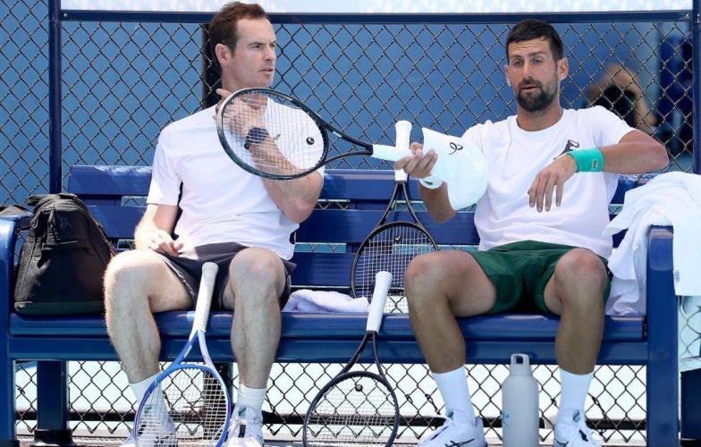 Djokovic sa thải HLV Murray trước thềm Roland Garros 2025