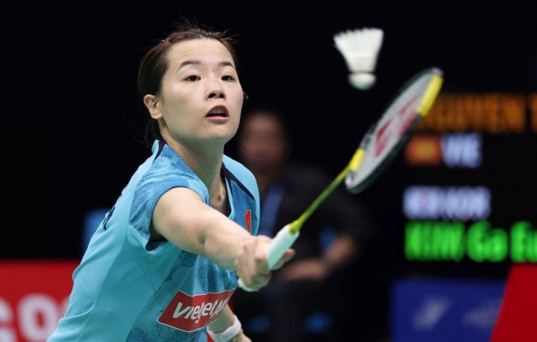 Đổi đối thủ, Nguyễn Thùy Linh vẫn gặp khó trận ra quân Malaysia Masters 2025