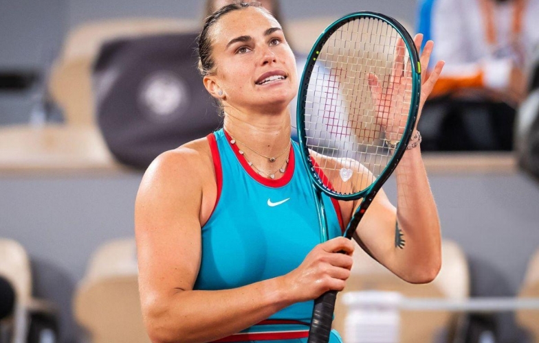Số 1 tennis thế giới 'thổi bay' đối thủ trận ra quân Roland Garros 2025