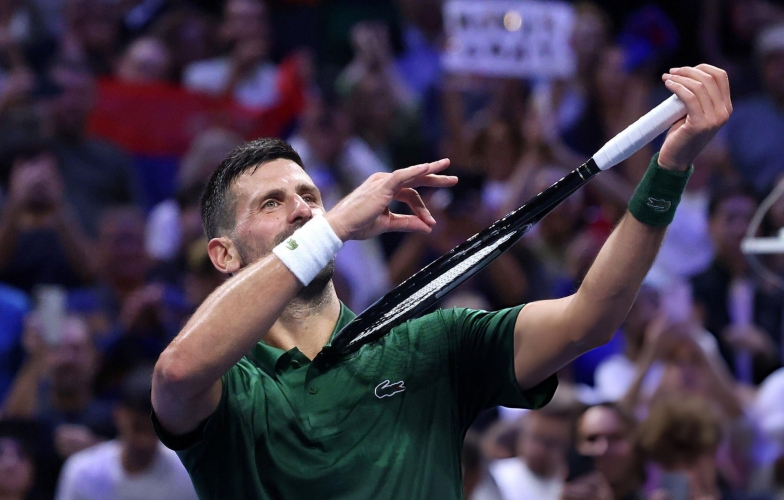 Djokovic lần đầu thắng Tabilo, lập thông số khó tin trên Tour