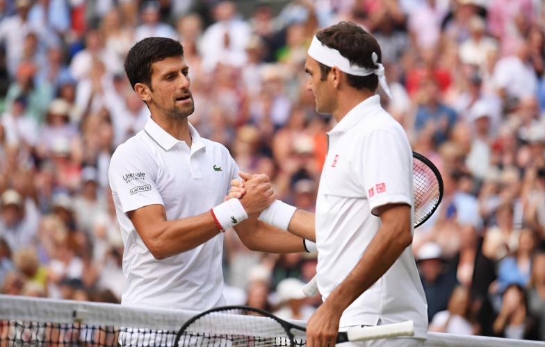 Nadal: 'Federer ma thuật hơn Djokovic'