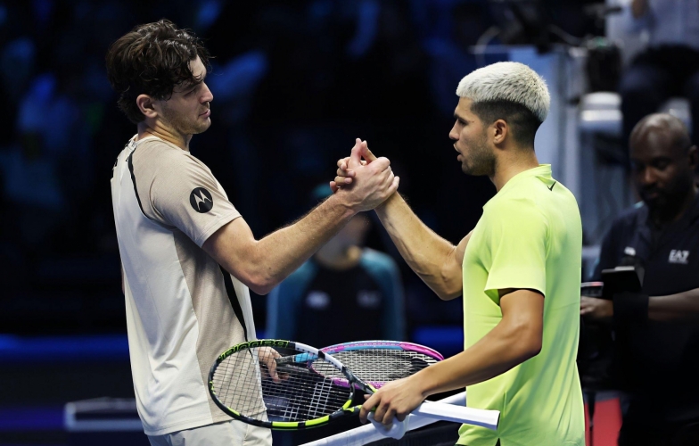 Kết quả tennis 11/11: Alcaraz thắng trận thứ 2 liên tiếp ở ATP Finals