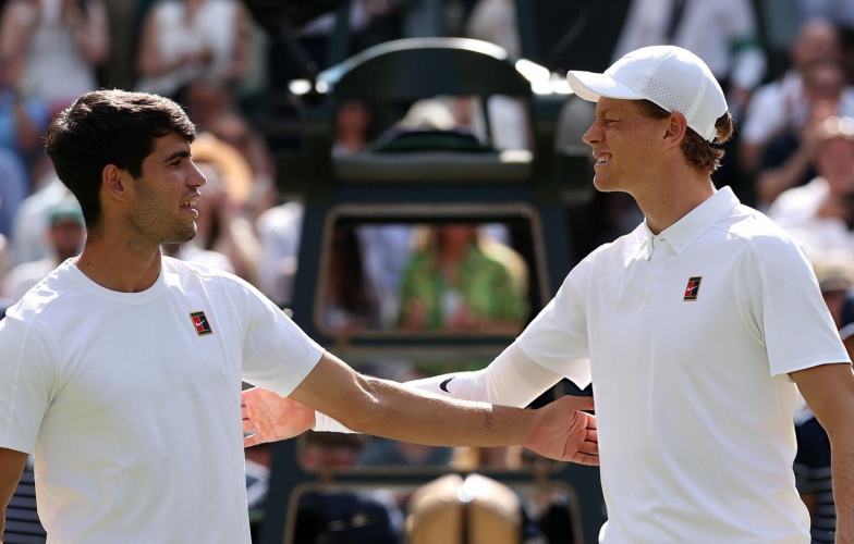 Sinner chiếm ngôi số 1 của Alcaraz ở BXH tennis 'chuẩn nhất thế giới'