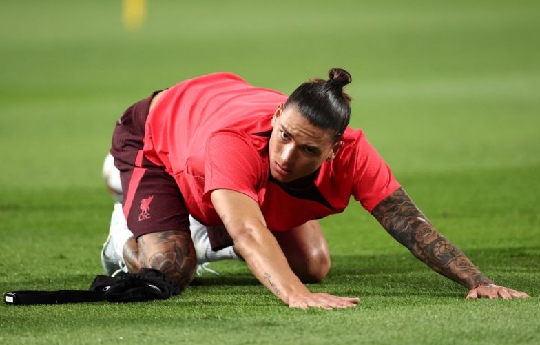 SỐC: Liver nhận hung tin trước trận đại chiến với Man United
