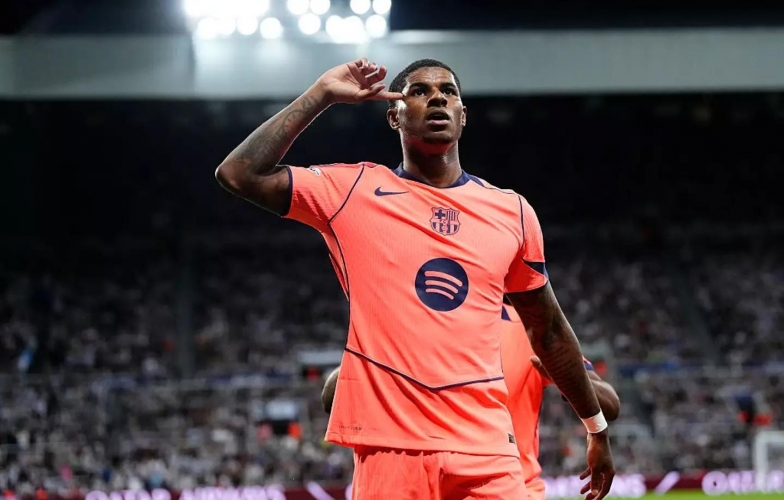 Rashford chói sáng, Barca vẫn nhận tin cực buồn tại Champions League