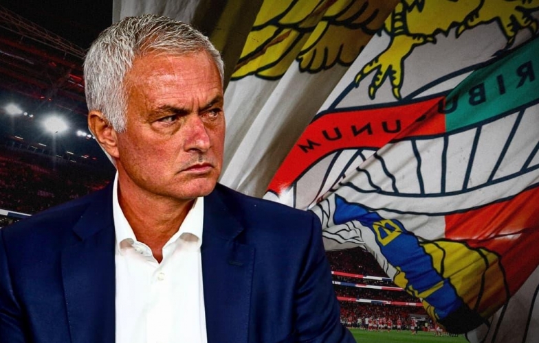HLV Mourinho nổi giận với '9 kẻ phản bội', bóng đá Bồ Đào Nha dậy sóng