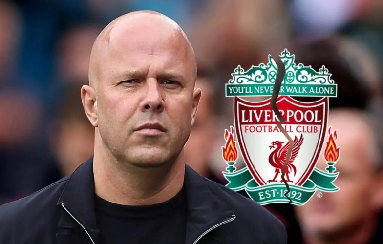 Thay thế Arne Slot, Liverpool liên hệ 'chiến lược gia' đình đám châu Âu