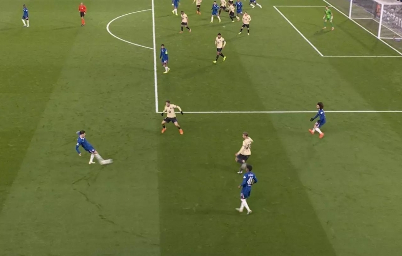 Barca bị trọng tài 'cướp' bàn thắng trong trận thua Chelsea?