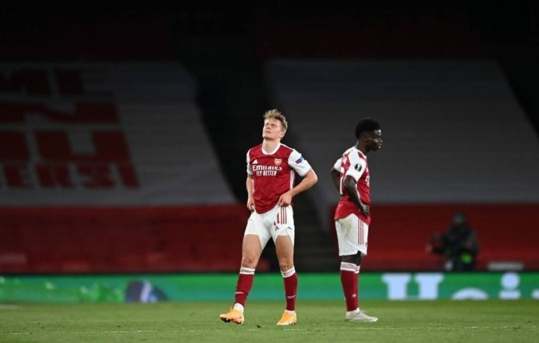 Tỉnh mộng đi Arsenal: Bài học của Chelsea vẫn còn đó