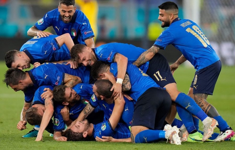 Một Italia mà các Tifosi muốn thấy và giá trị của cầu thủ trẻ