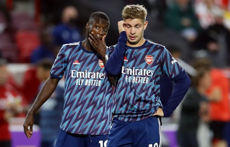 Vì sao Arsenal để tân binh tạo cơn địa chấn?