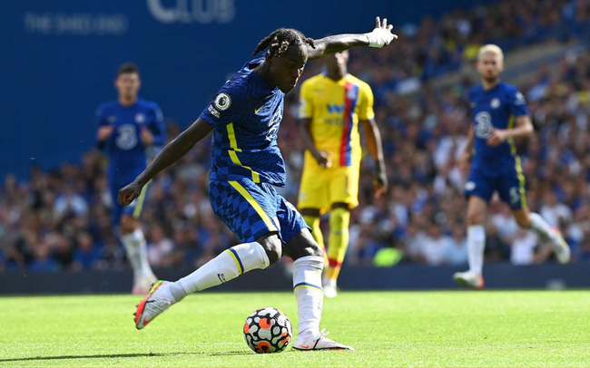 Trevoh Chalobah – mũi tên trúng nhiều đích của Chelsea