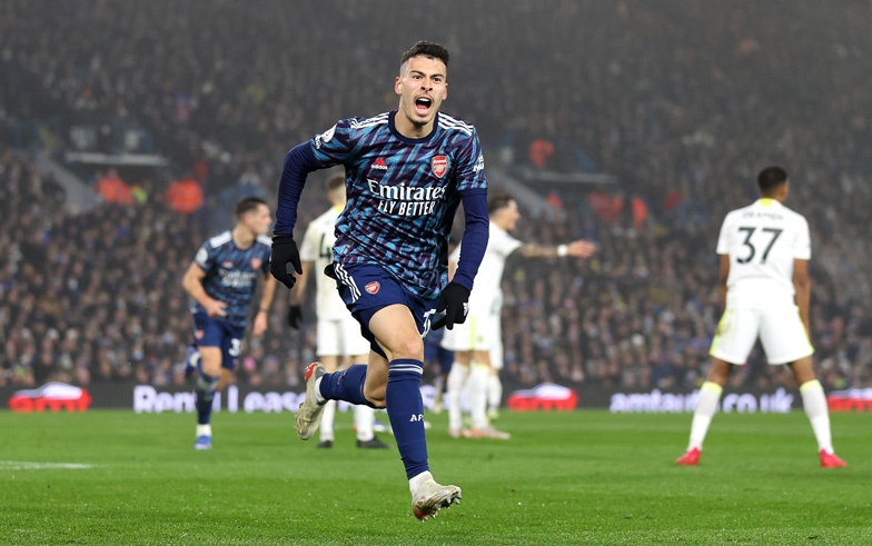 Cơn đau đầu dễ chịu của Mikel Arteta