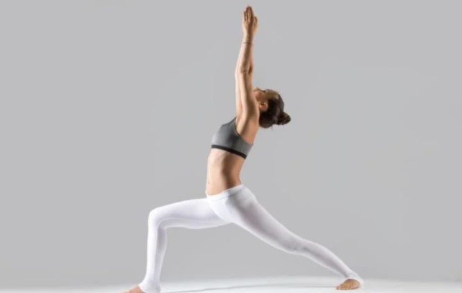 Vinyasa yoga là gì? Các động tác Vinyasa yoga đơn giản cho người mới