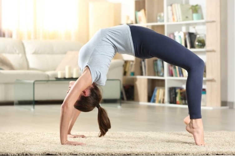Tư thế bánh xe trong yoga là gì? Lợi ích và cách thực hiện