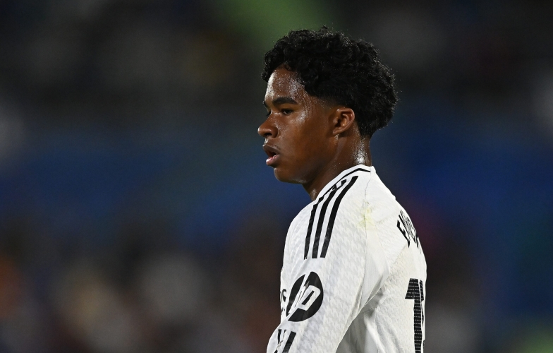 Real Madrid triệu tập gấp ngôi sao tới Mỹ
