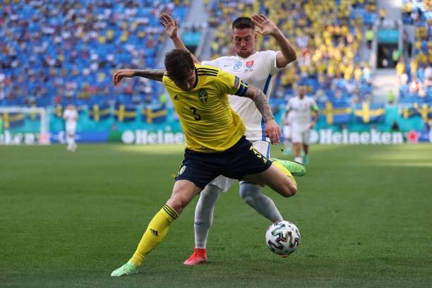 Chuyên gia Việt Nam dự đoán Thụy Điển vs Ba Lan: Kết quả trong mơ