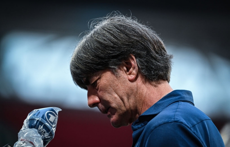 Joachim Low nghẹn ngào trong ngày chia tay ĐT Đức