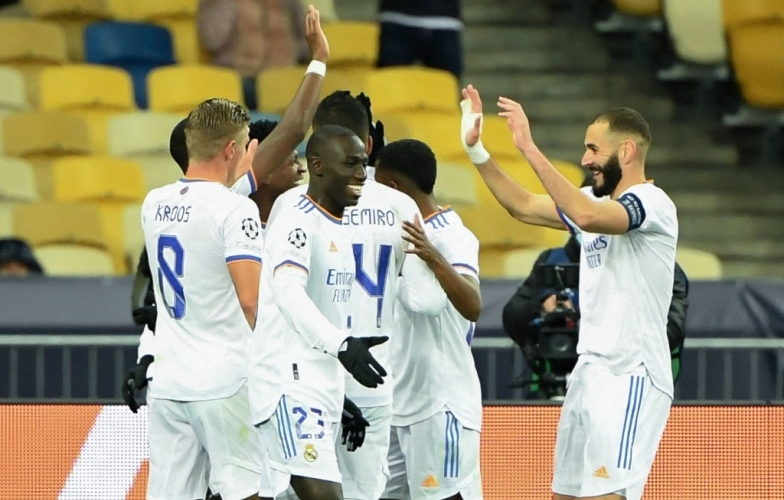 Real Madrid 'nghiền nát' Shakhtar Donetsk