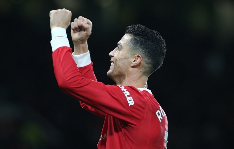 Cristiano Ronaldo khẳng định sự phi thường trong năm 2021