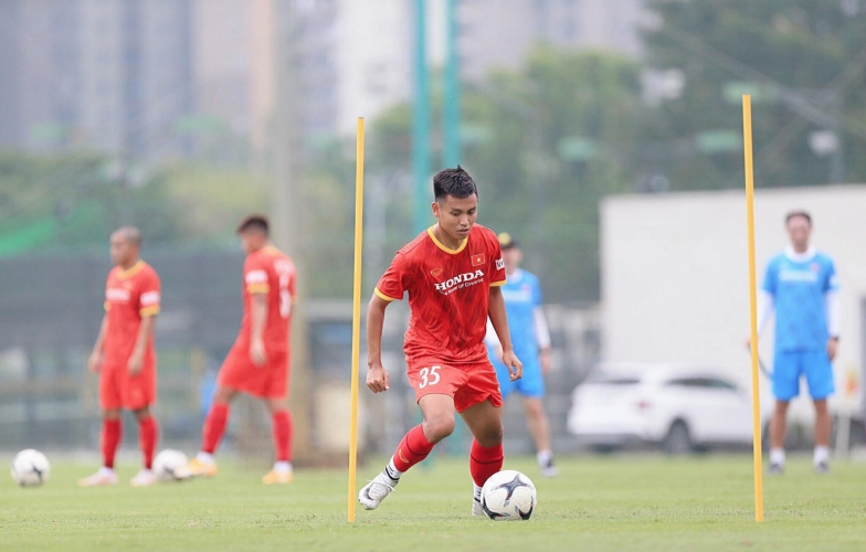 Tuyển thủ U23 VN Nguyễn Xuân Kiên: 'Tôi muốn cùng đồng đội vô địch SEA Games!'
