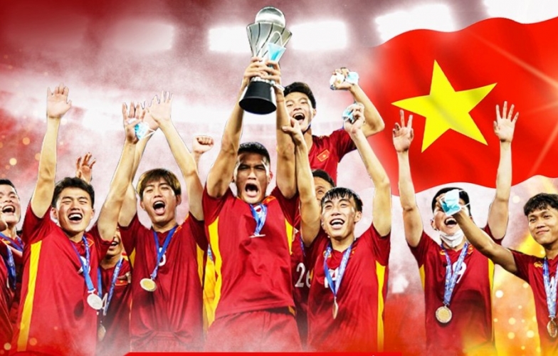 Kiatisak được nhắc tới sau hành trình quả cảm đến ngôi vô địch của U23 Việt Nam
