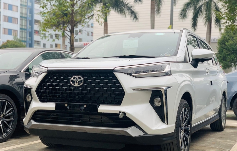 Dù 'khan hàng', Toyota Veloz Cross 2022 vẫn được bàn giao hơn 600 xe chỉ trong 9 ngày cuối tháng 3