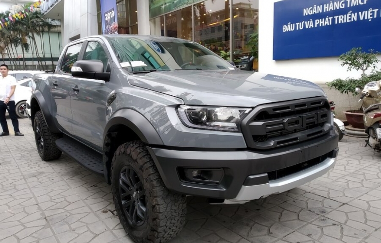 Giá xe Ford Ranger Raptor cũ cao hơn giá xe mới đến hàng trăm triệu đồng