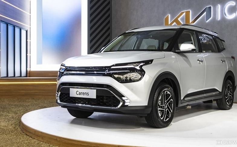 Kia Carens 2022 thêm phiên bản động cơ diesel 1.5L về Việt Nam, 'dằn mặt' Xpander và Veloz
